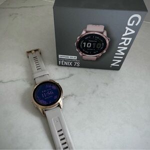 Garmin Fenix 7S Sapphire Solar Watch